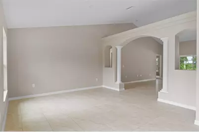 10342 Mirage Avenue, Weeki Wachee, FL 34614 - Photo 4