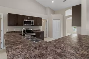 10342 Mirage Ave, Weeki Wachee, FL 34614 - Photo 16