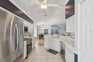 11342 Hollander Ave, Hudson, FL 34667 - Photo 10