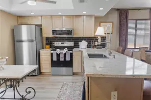 7325 Greystone Dr, Hudson, FL 34667 - Photo 8