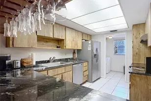 7623 Radcliffe Cir, Port Richey, FL 34668 - Photo 16