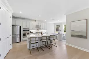 33525 Mainstay Ln, Wesley Chapel, FL 33543 - Photo 6