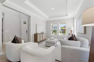 33525 Mainstay Ln, Wesley Chapel, FL 33543 - Photo 4