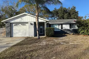 7833 Teal Dr, New Port Richey, FL 34653 - Photo 1