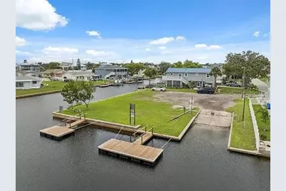 8133 Gulf Way, Hudson, FL 34667 - Photo 4