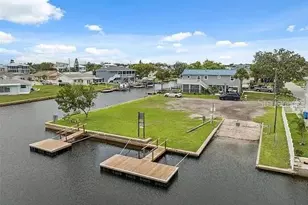 8133 Gulf Way, Hudson, FL 34667 - Photo 4