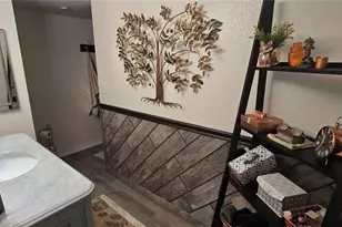 20406 Peachtree Ln, Dade City, FL 33523 - Photo 24