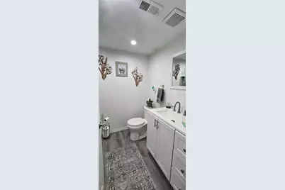 20406 Peachtree Lane, Dade City, FL 33523 - Photo 16