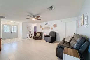 10654 Fallen Leaf Ln, Port Richey, FL 34668 - Photo 8