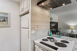 8931 Blind Pass Rd, Saint Pete Beach, FL 33706 - Photo 16