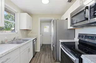 9543 Century Dr, Spring Hill, FL 34608 - Photo 8