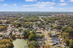 1930 Gregory Dr, Tampa, FL 33613 - Photo 98