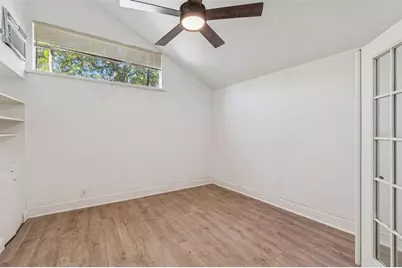 1930 Gregory Drive, Tampa, FL 33613 - Photo 40