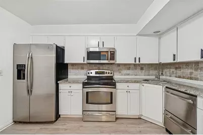 1930 Gregory Drive, Tampa, FL 33613 - Photo 42