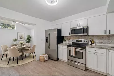 1930 Gregory Drive, Tampa, FL 33613 - Photo 30