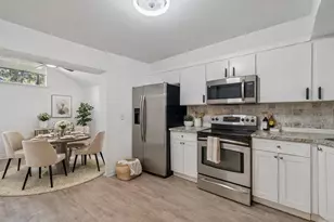 1930 Gregory Dr, Tampa, FL 33613 - Photo 30