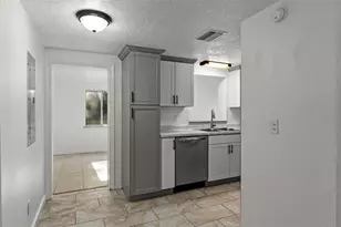 36450 Shady Ln, Dade City, FL 33525 - Photo 14