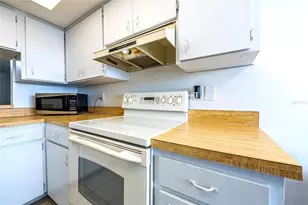 5197 Silent Loop, New Port Richey, FL 34652 - Photo 10