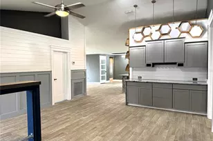 6172 Raleigh St, Spring Hill, FL 34606 - Photo 10