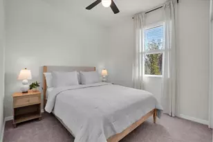 37557 MacKenzie Dr, Zephyrhills, FL 33540 - Photo 16