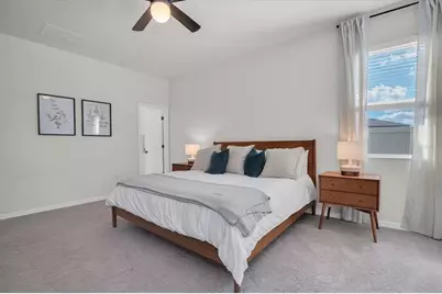 37557 Mackenzie Drive, Zephyrhills, FL 33540 - Photo 14