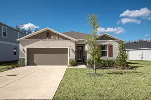 37557 MacKenzie Dr, Zephyrhills, FL 33540 - Photo 2