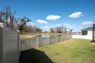 37557 MacKenzie Dr, Zephyrhills, FL 33540 - Photo 30