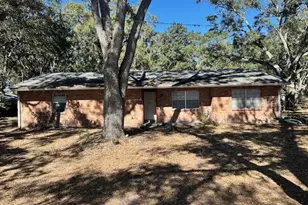 1918 Sydney Rd, Valrico, FL 33594 - Photo 1