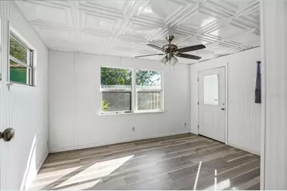9727 Lake Drive, Weeki Wachee, FL 34613 - Photo 4