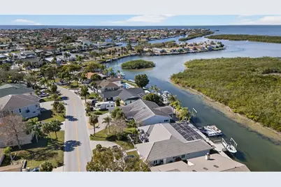 4111 Marine Parkway, New Port Richey, FL 34652 - Photo 92