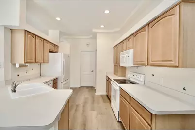 8056 Floral Drive, Spring Hill, FL 34607 - Photo 14