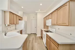 8056 Floral Dr, Spring Hill, FL 34607 - Photo 14