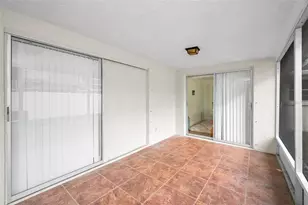 817 Riverside Dr, Tarpon Springs, FL 34689 - Photo 26