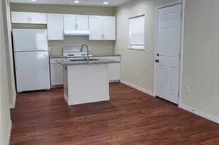 2009 Henley Rd, Lutz, FL 33558 - Photo 2