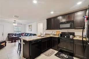 6773 Redbay Dr, Brooksville, FL 34602 - Photo 4