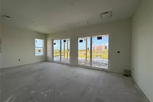 5815 Elisabethan Ln, New Port Richey, FL 34652 - Photo 24