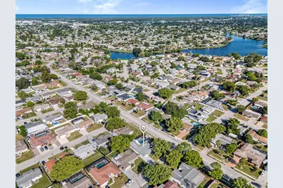 9201 Hunt Club Lane, Port Richey, FL 34668 - Photo 38