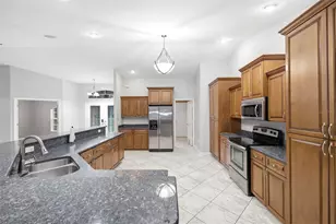 18236 Macek Rd, Weeki Wachee, FL 34614 - Photo 14