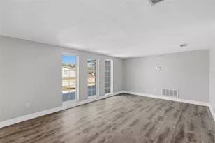 7330 Rhinebeck Dr, Port Richey, FL 34668 - Photo 8