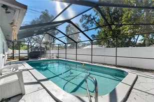 7124 Wrenwood Cir, Tampa, FL 33617 - Photo 38