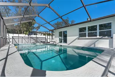 7124 Wrenwood Circle, Tampa, FL 33617 - Photo 40