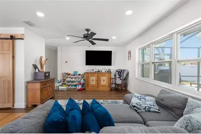 7124 Wrenwood Circle, Tampa, FL 33617 - Photo 16