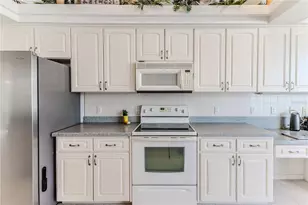 2237 Claremont Ln, Spring Hill, FL 34609 - Photo 26