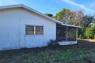 10433 Abelia Ct, Port Richey, FL 34668 - Photo 4