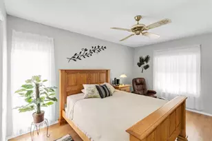 8141 Braddock Cir, Port Richey, FL 34668 - Photo 14