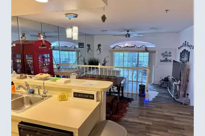2111 Vista Del Sol Circle #403, Lutz, FL 33558 - Photo 4