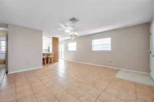 6632 Hickorywood Ln, New Port Richey, FL 34653 - Photo 4