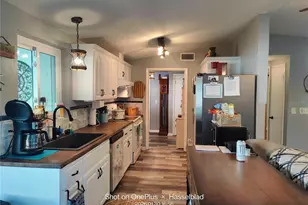 12131 Lacey Dr, New Port Richey, FL 34654 - Photo 8