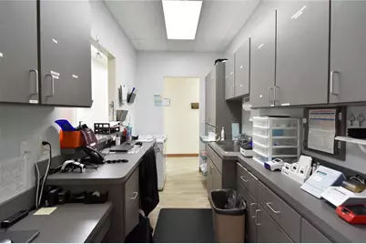 1812 Health Care Drive, New Port Richey, FL 34655 - Photo 8