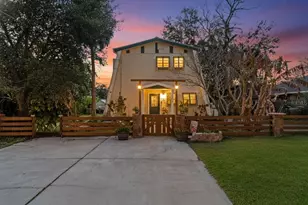 6271 Colony Cir, Weeki Wachee, FL 34607 - Photo 2